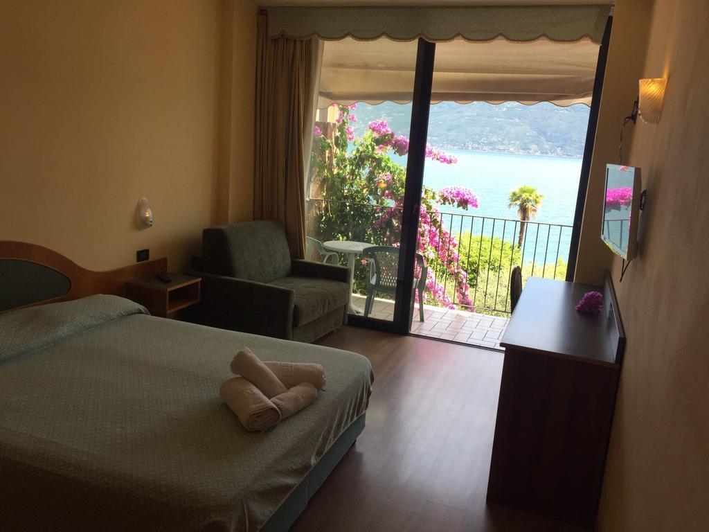 Hotel Lido Gargnano Buitenkant foto