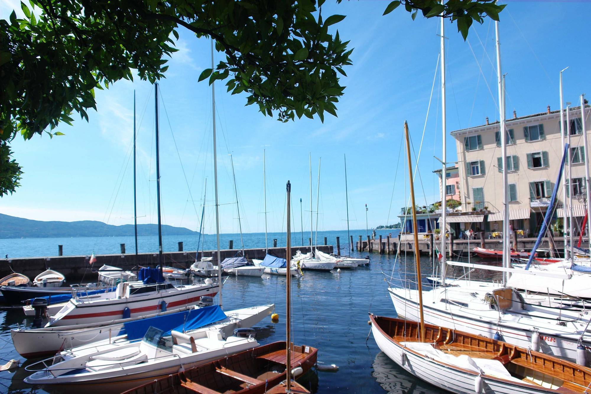 Hotel Lido Gargnano Buitenkant foto